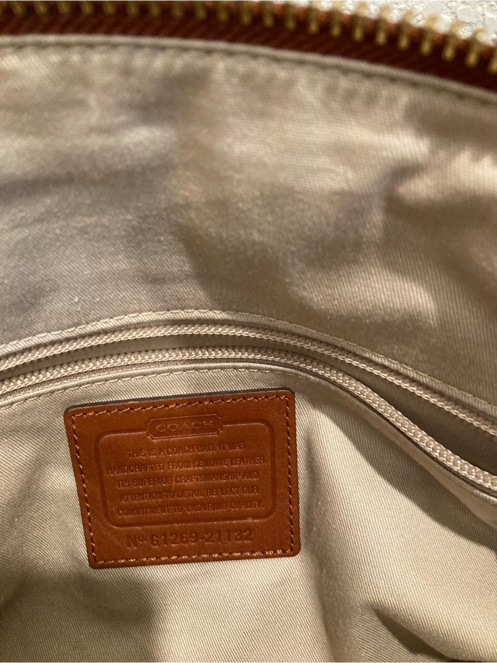 Coach Legacy Candace Medium Carryall 21132 - British Glove-tanned Leather - Picture 5 of 12